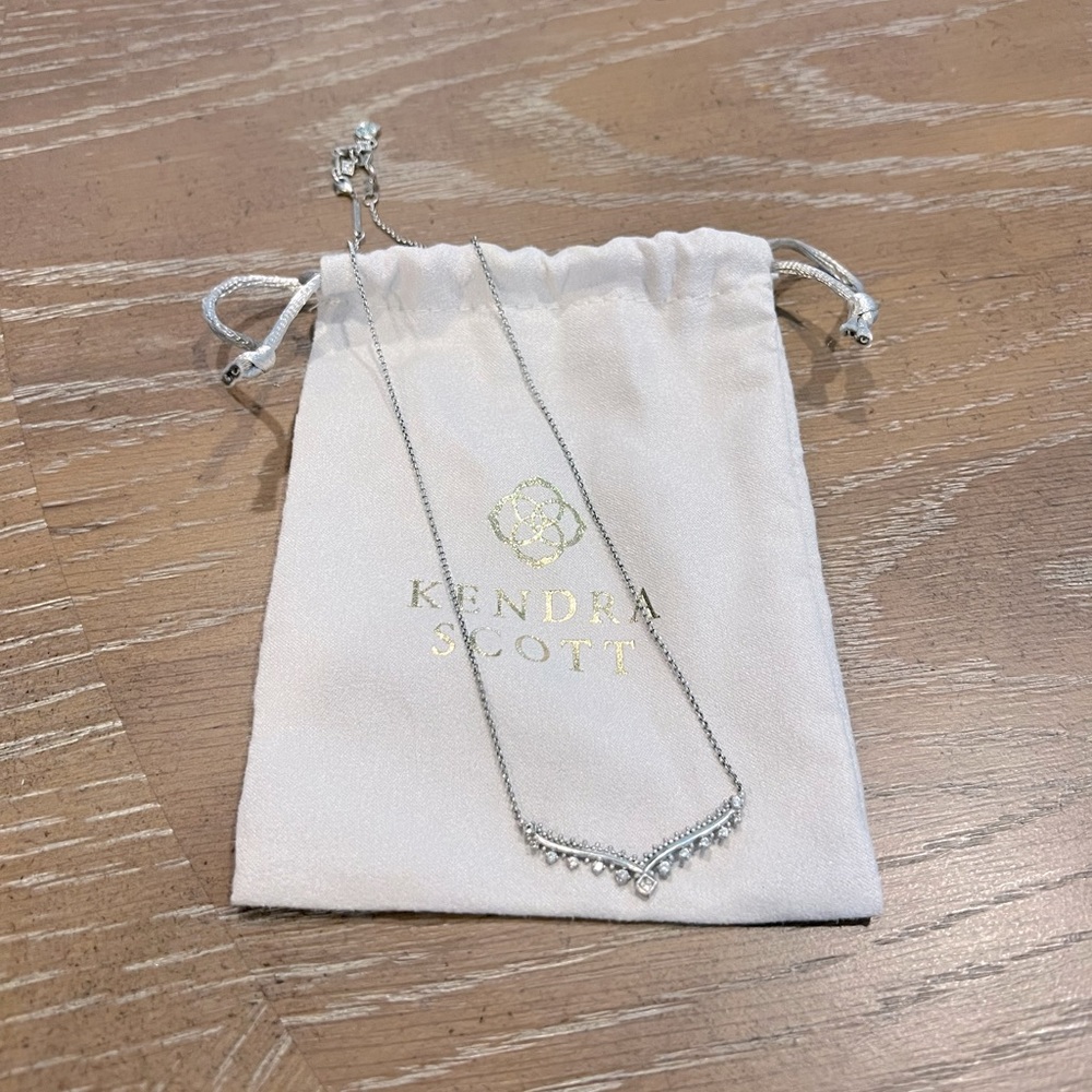 Kendra Scott Short Silver Necklace